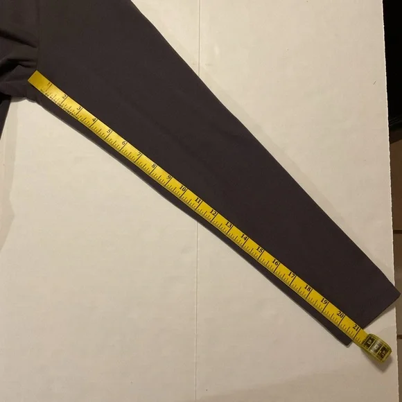 Cuts Men’s Henley Shirt Long Sleeve Dark Gray - Picture 5 of 10